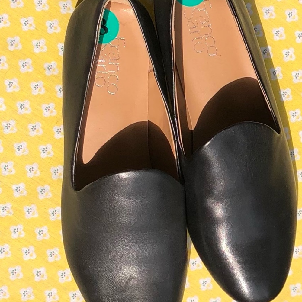 Franco Sarto black leather loafers - size 8.
